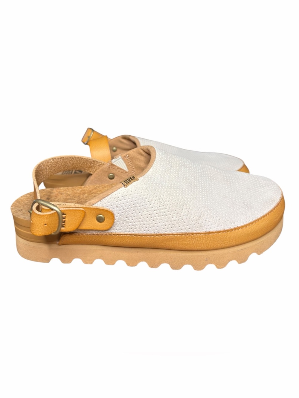 Reef Cushion Sage Hi Platform Clogs Women’s 8 Sand Perforated Buckle Shoes